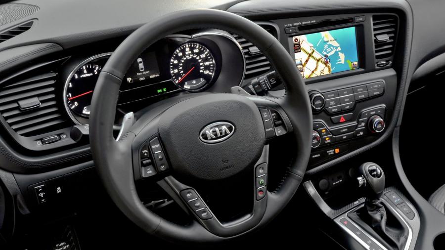  Kia Optima 2012 года  (фото 7 из 40)